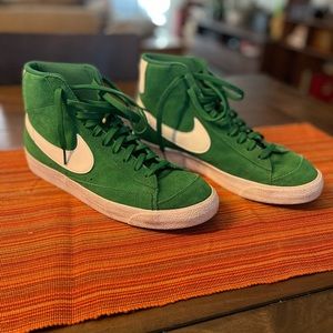 Nike Blazer Mid 77 Suede